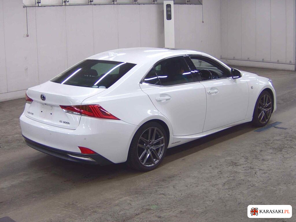 Lexus Is 2019 z aukcji japońskiej
