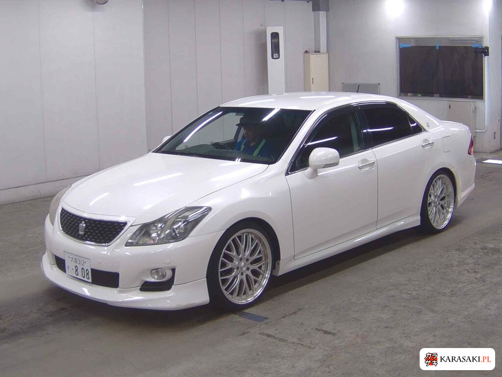 Toyota Crown 2009 z aukcji japońskiej