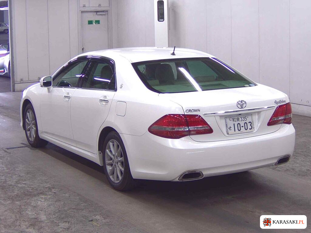 Toyota Crown 2009 z aukcji japońskiej