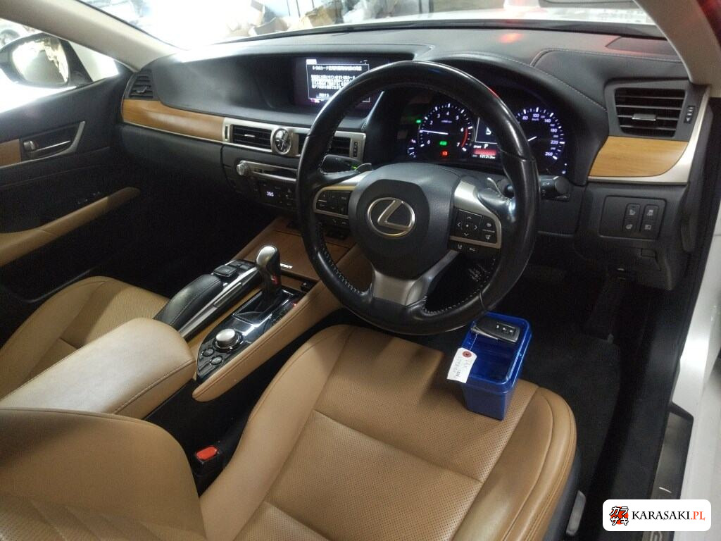 Lexus GS 2017 z aukcji japońskiej