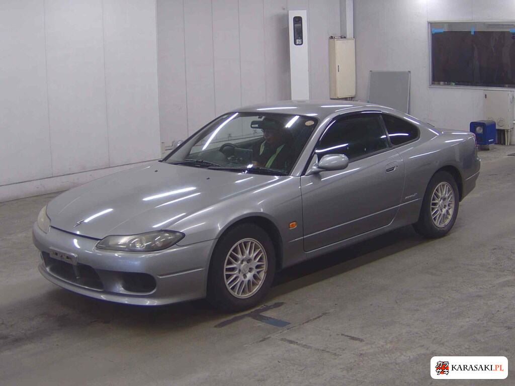 Nissan Silvia 2002 z aukcji japońskiej