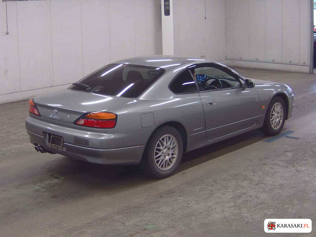 Nissan Silvia 2002 z aukcji japońskiej