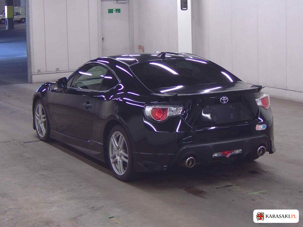 Toyota 86 2014 z aukcji japońskiej