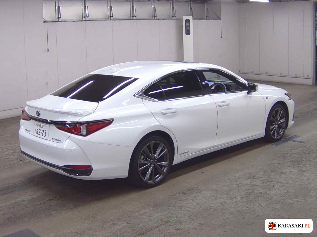 Lexus Es 2019 z aukcji japońskiej