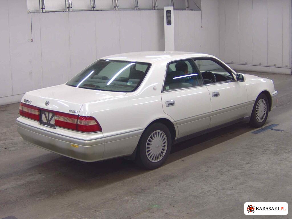 Toyota Crown 1997 z aukcji japońskiej