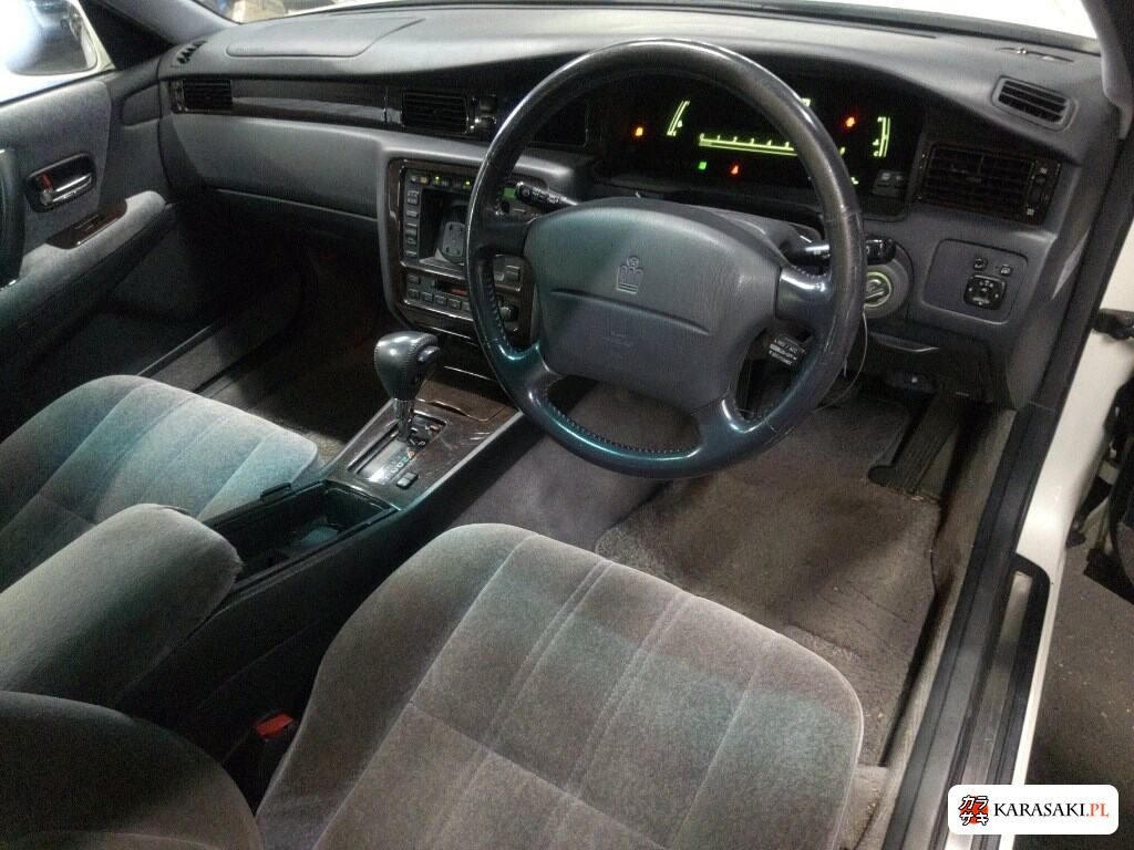 Toyota Crown 1997 z aukcji japońskiej