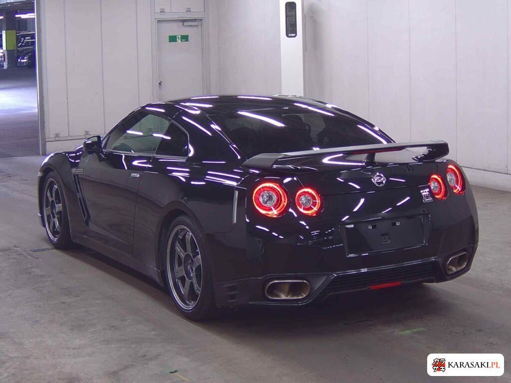 Nissan GT-R 2013 z aukcji japońskiej