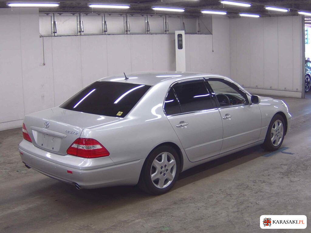 Toyota Celsior 2003 z aukcji japońskiej
