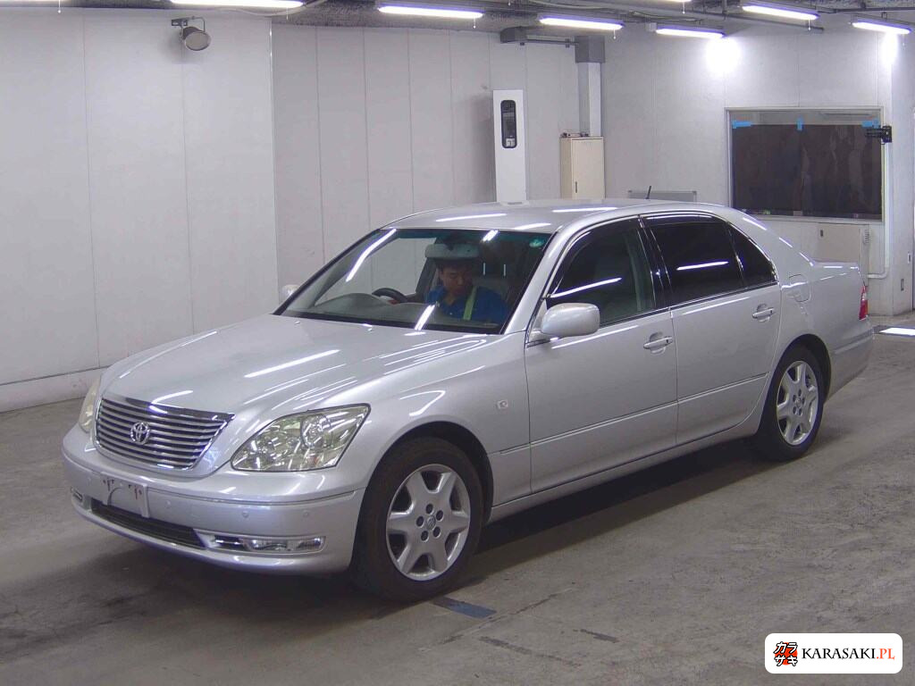 Toyota Celsior 2003 z aukcji japońskiej