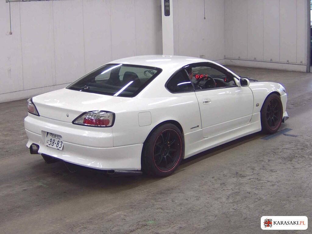 Nissan Silvia 2000 z aukcji japońskiej