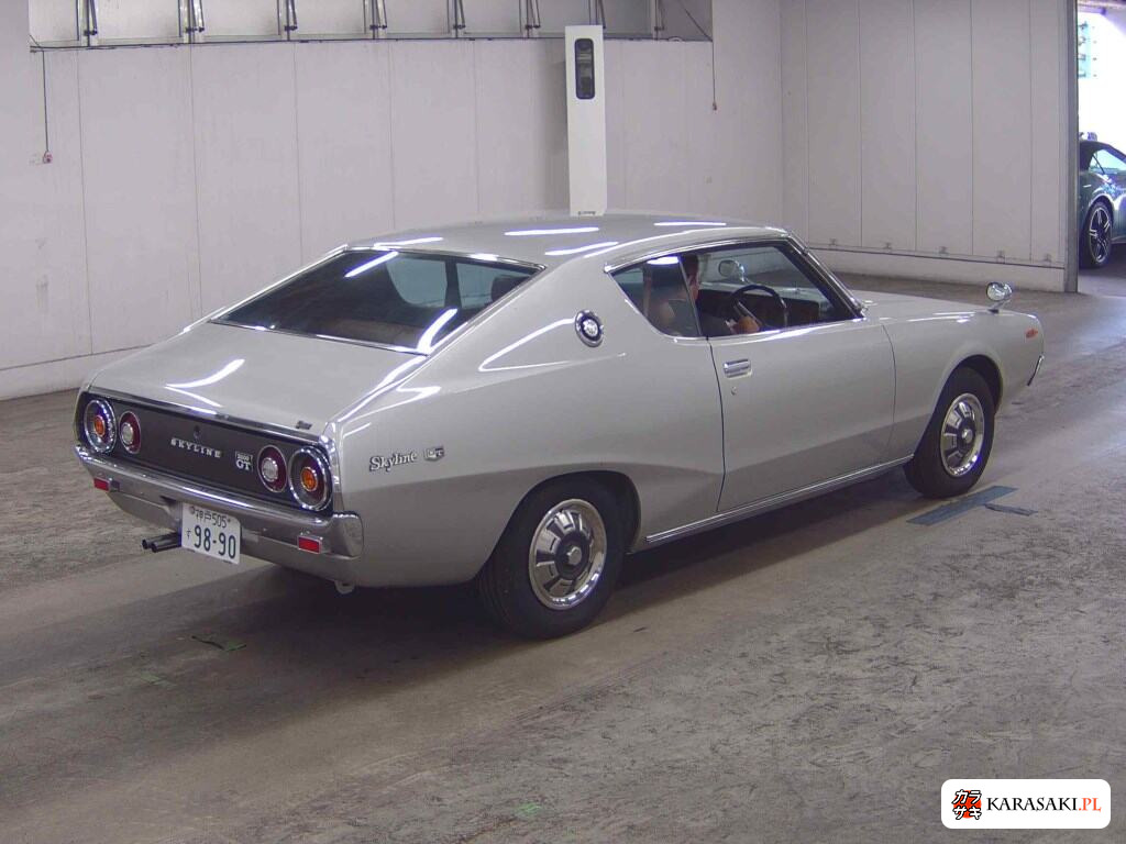 Nissan Skyline 1973 z aukcji japońskiej