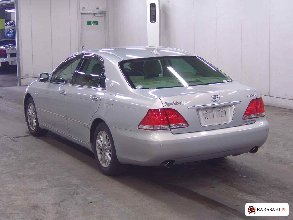 Toyota Crown 2005 z aukcji japońskiej