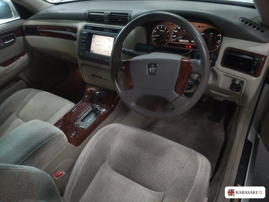 Toyota Crown 2003 z aukcji japońskiej