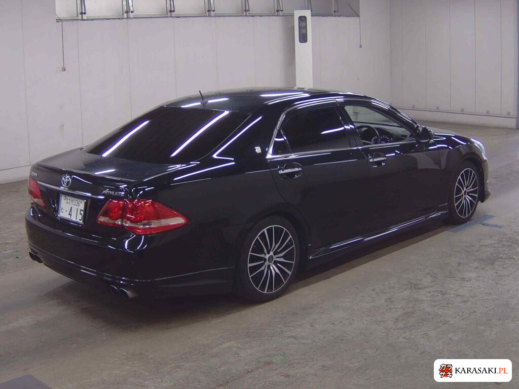 Toyota Crown 2008 z aukcji japońskiej
