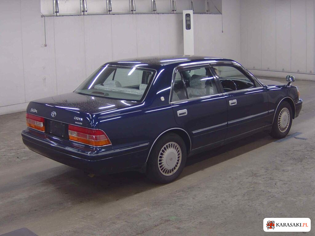 Toyota Crown 1996 z aukcji japońskiej