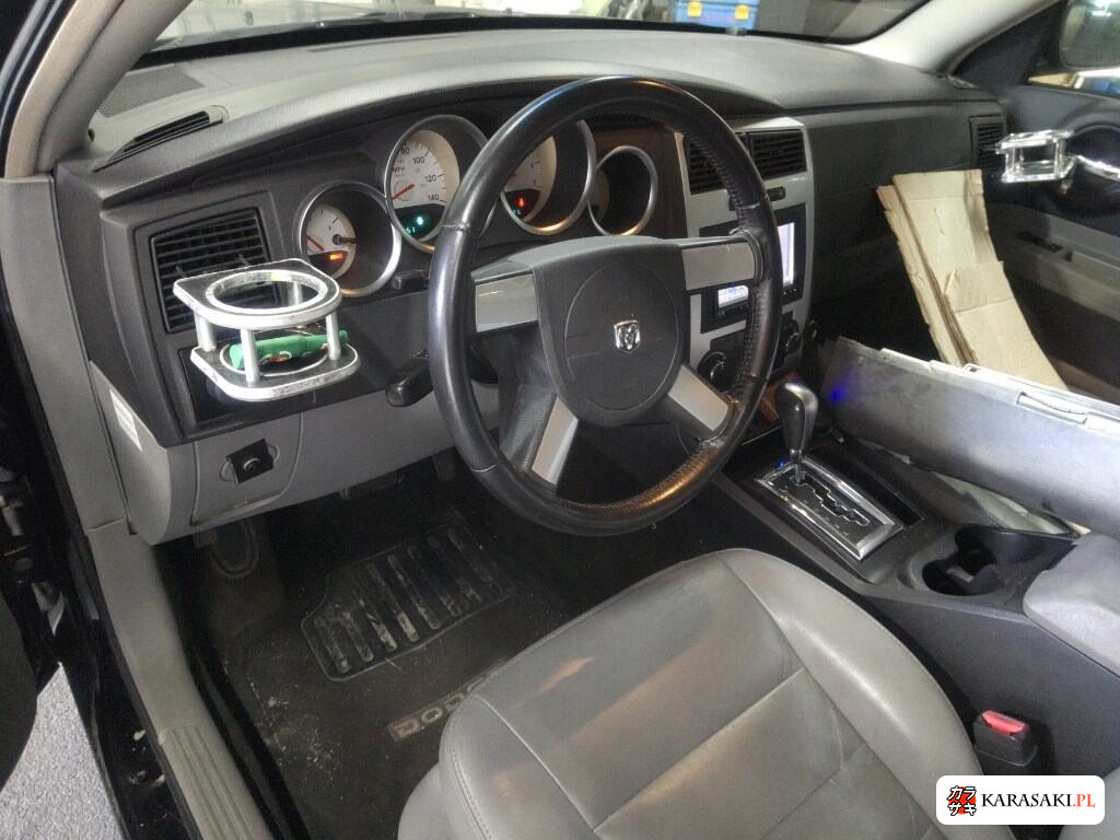 Dodge 2010 z aukcji japońskiej