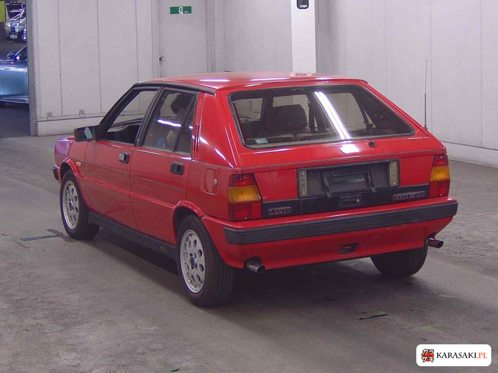 Lancia Delta 1986 z aukcji japońskiej