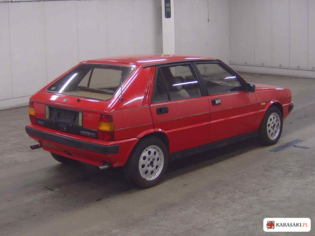Lancia Delta 1986 z aukcji japońskiej