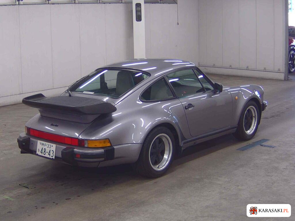 Porsche 911 1989 z aukcji japońskiej
