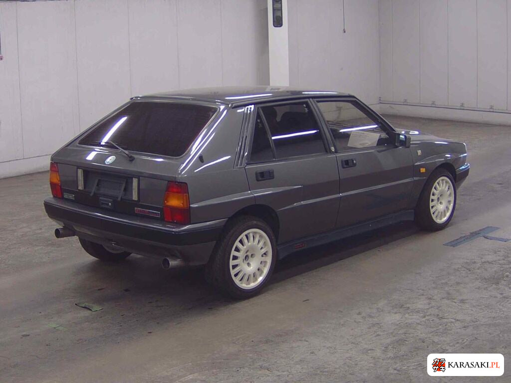 Lancia Delta 2020 z aukcji japońskiej