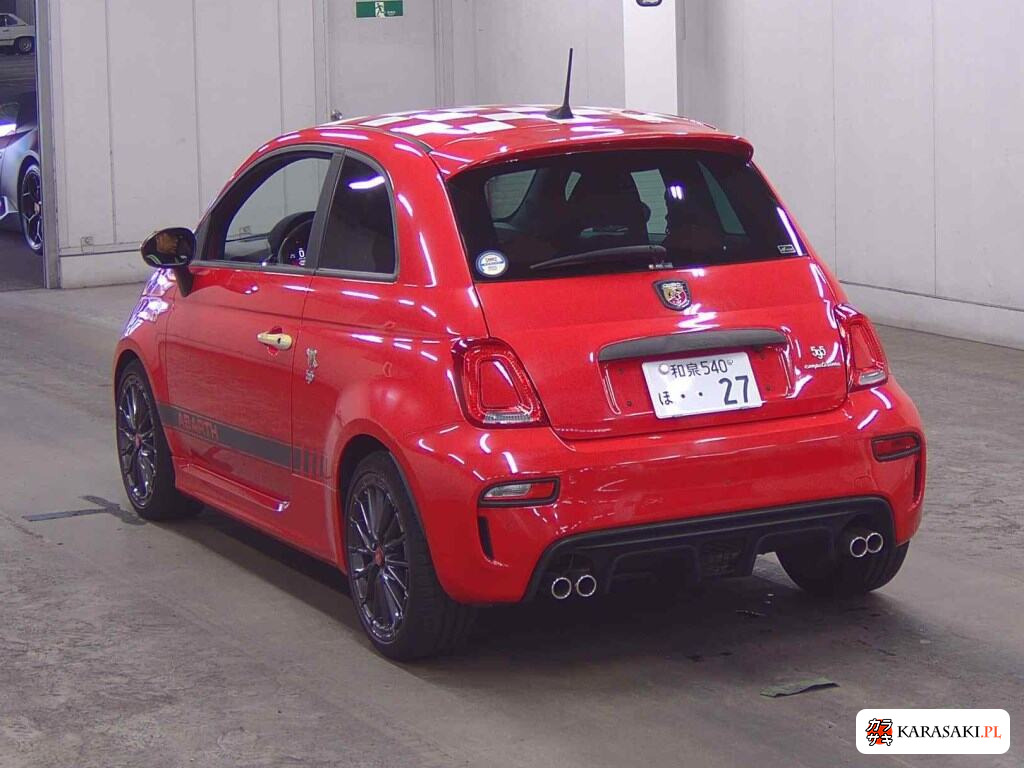 Abarth 595 2022 z aukcji japońskiej