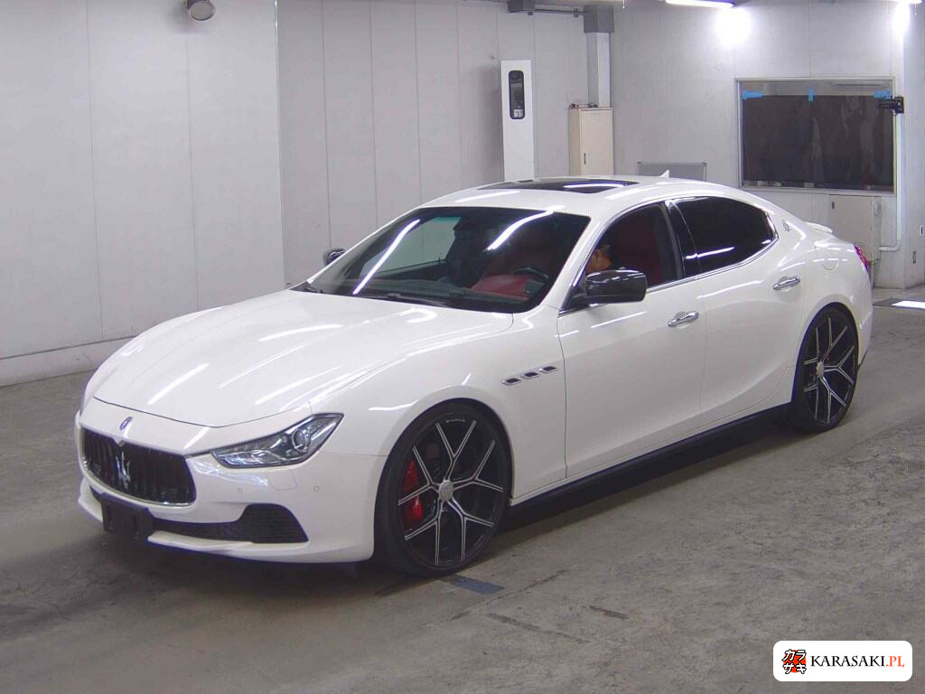 Maserati Ghibli 2014 z aukcji japońskiej
