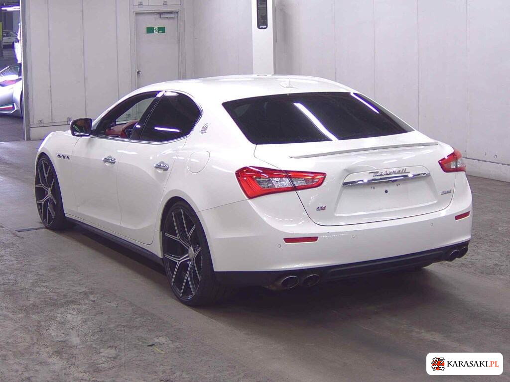 Maserati Ghibli 2014 z aukcji japońskiej