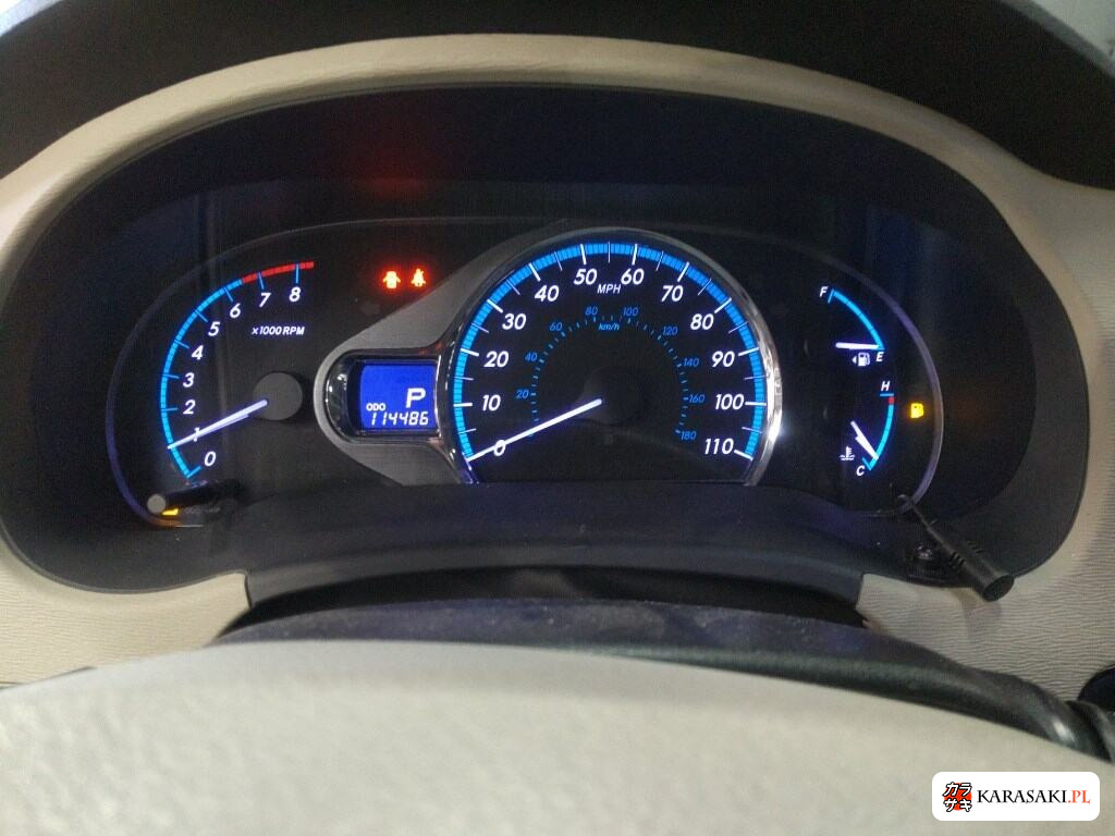America Toyota Sienna 2012 z aukcji japońskiej