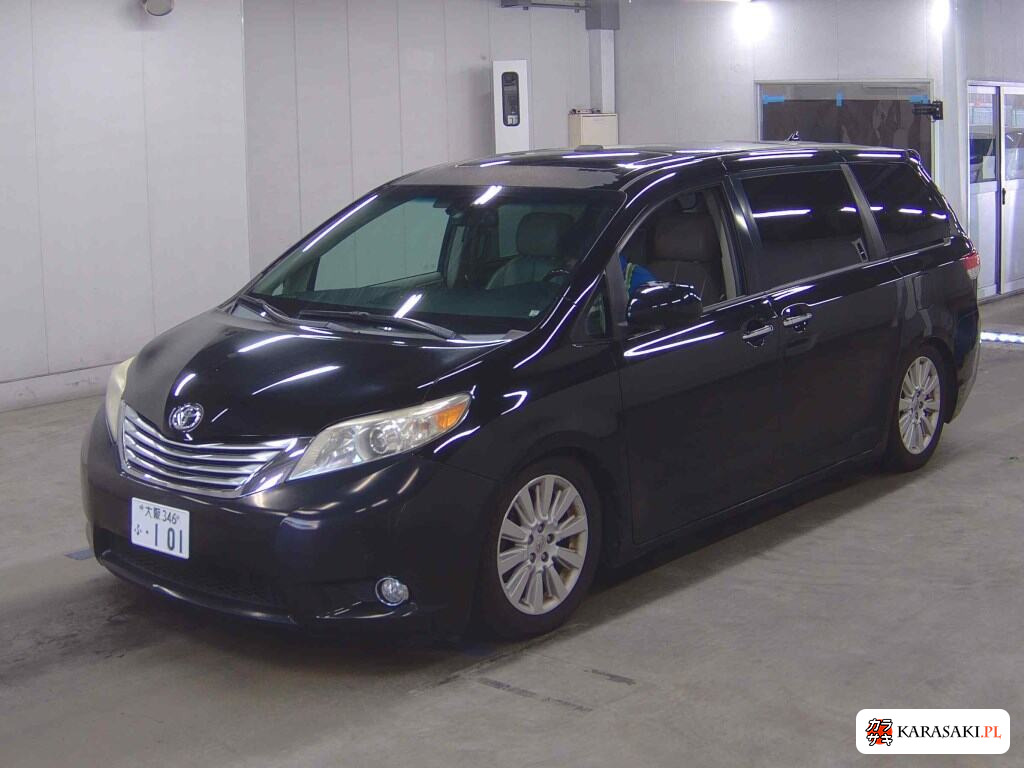 America Toyota Sienna 2012 z aukcji japońskiej