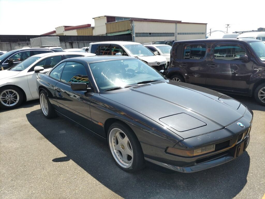 BMW 8 Series 1990 z aukcji japońskiej