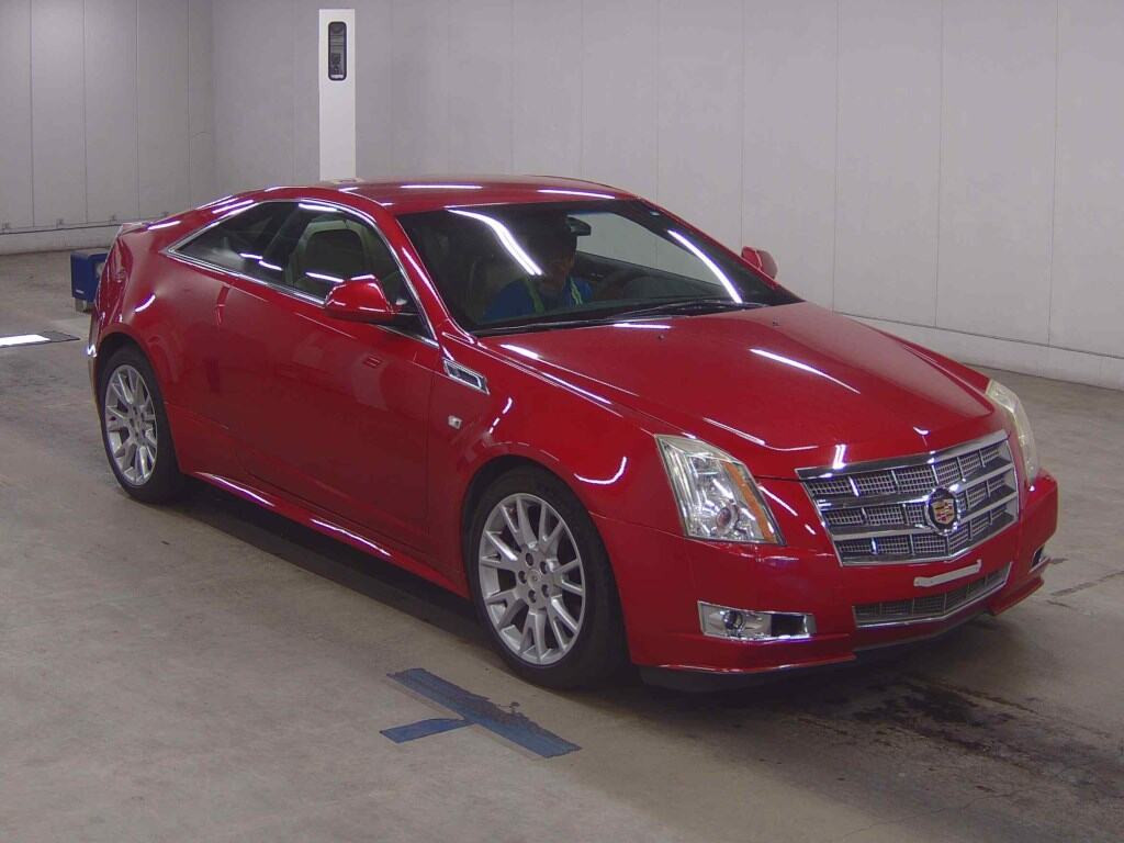 Cadillac CTS Coupe 2011 z aukcji japońskiej