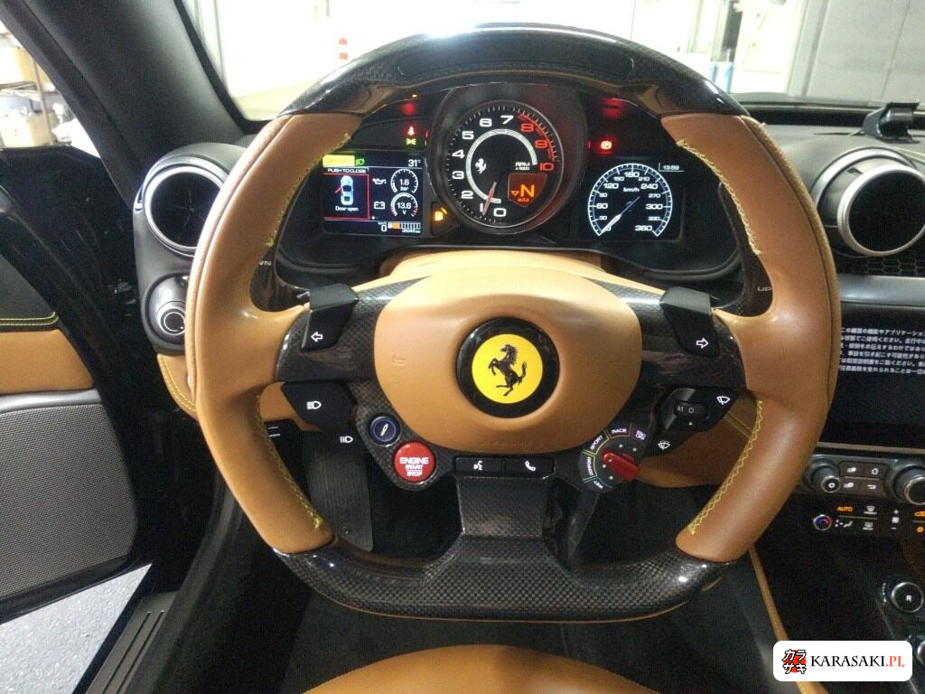 2023 Ferrari Portofino M Base Grade 6