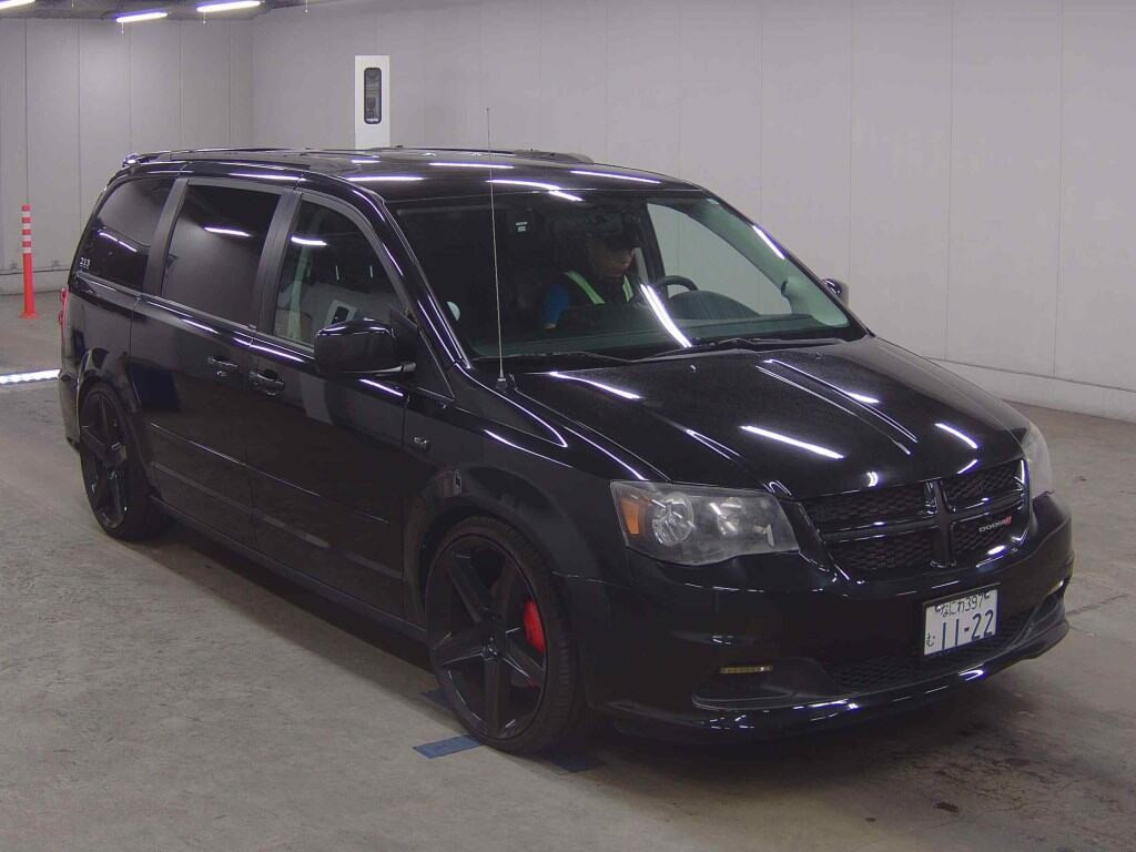 Dodge Grand Caravan 2015 z aukcji japońskiej