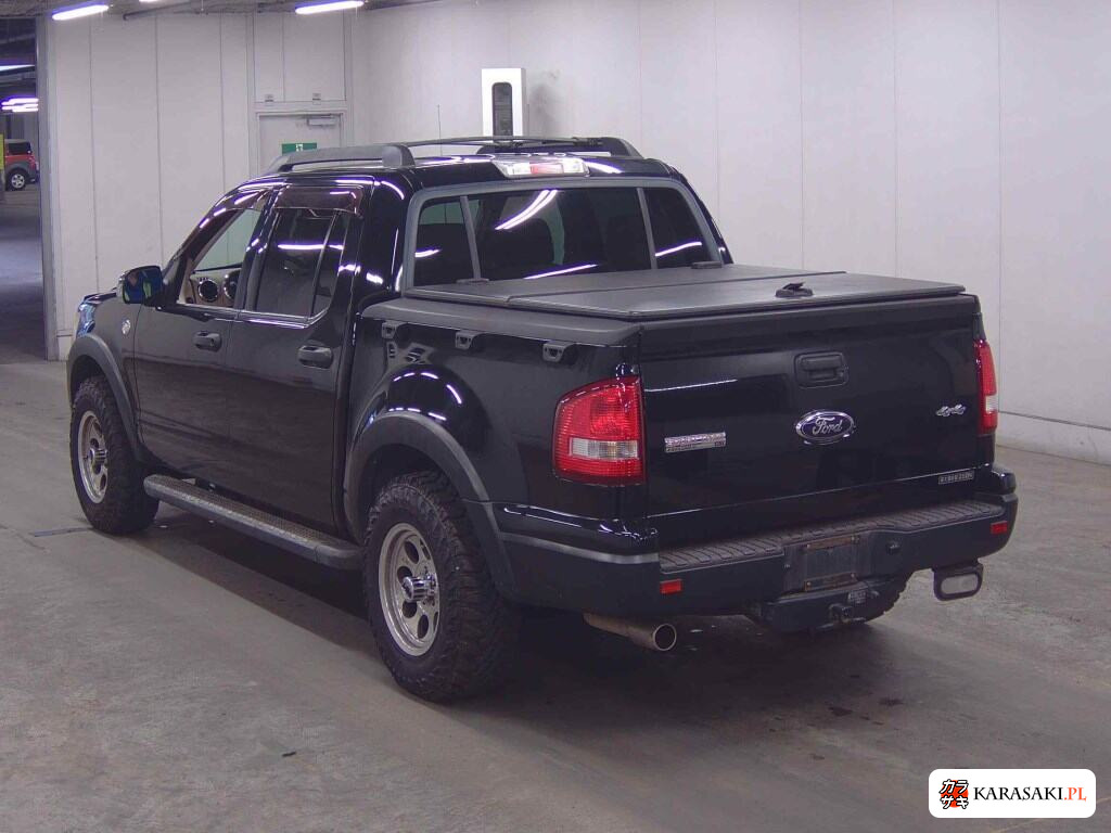 2007 Ford Explorer Sport Trac 4WD XLT 2