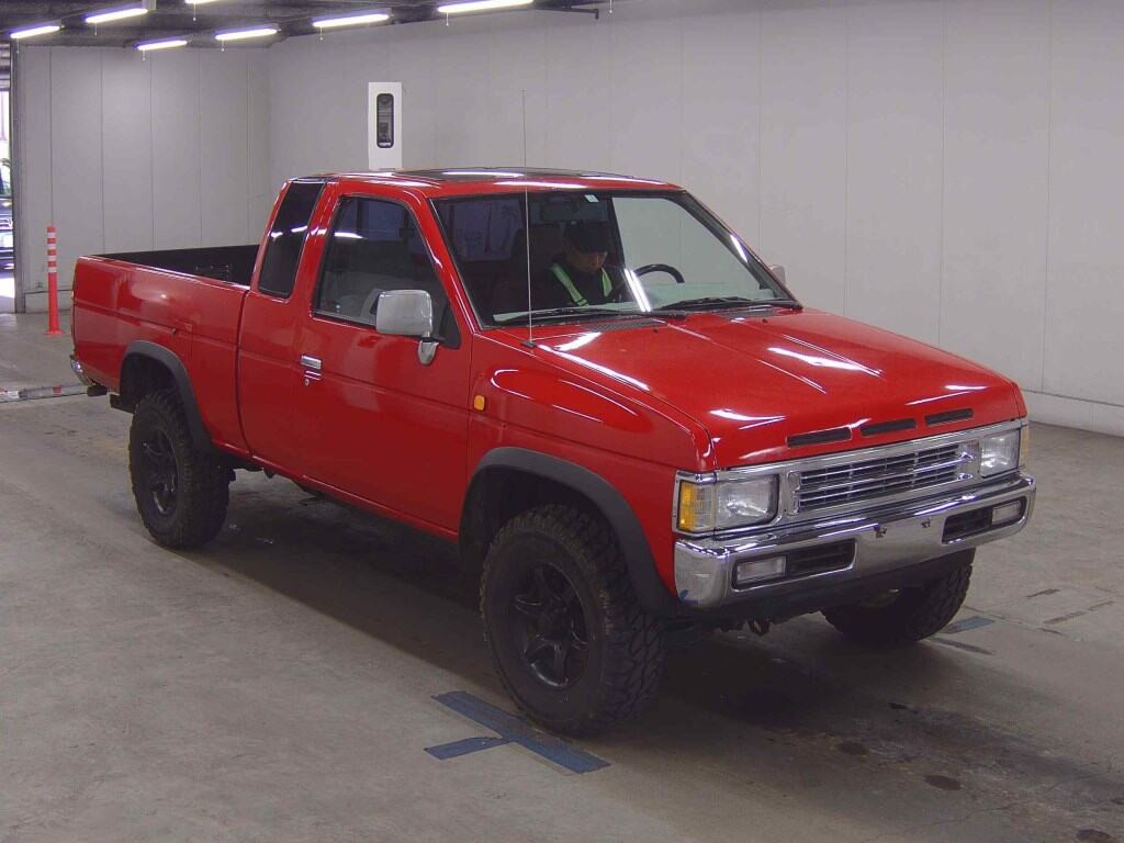 America Nissan Datsun Truck 1989 z aukcji japońskiej