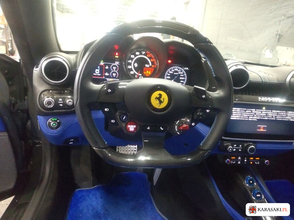 2022 Ferrari Portofino M Base Grade 6