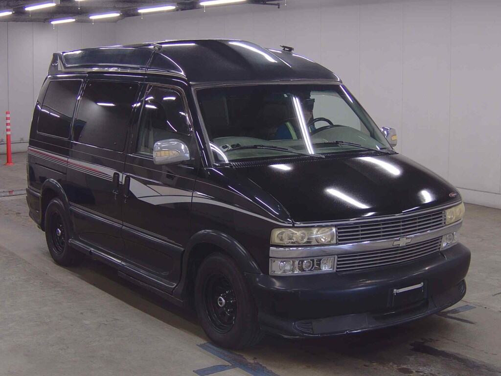 Chevrolet Astro 2003 z aukcji japońskiej