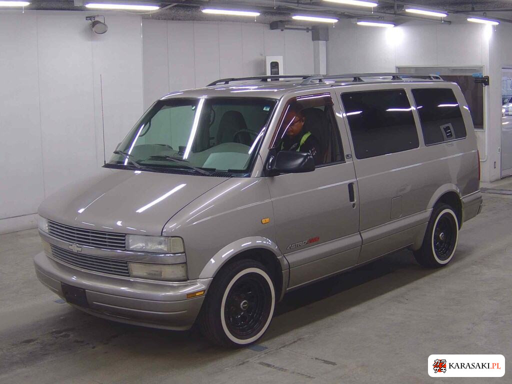 2002 Chevrolet Astro 4WD LS 3