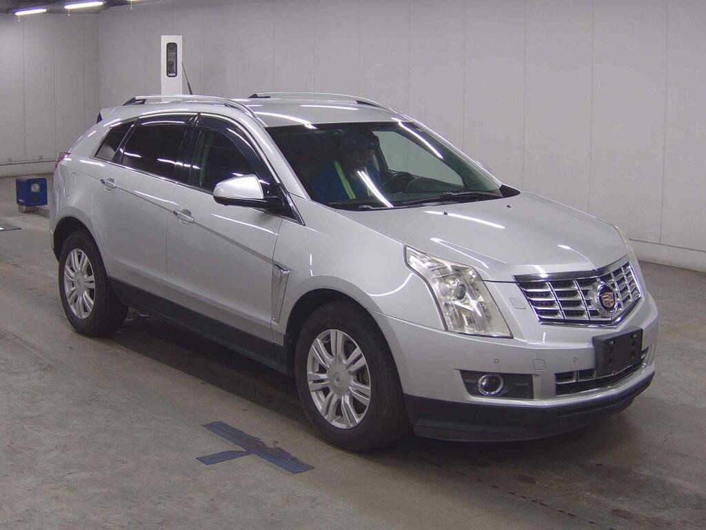 Cadillac SRX Crossover 2014 z aukcji japońskiej