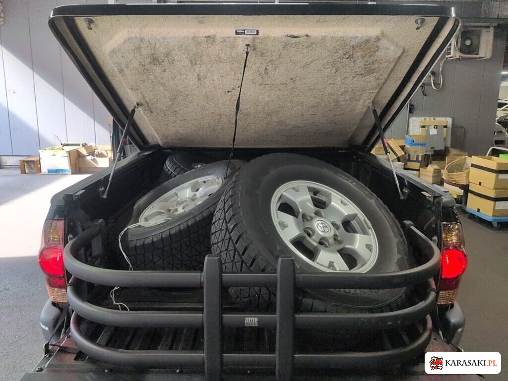 2005 America Toyota Tacoma 4D 4WD 6