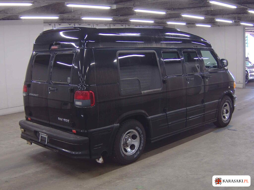 2004 Dodge 4