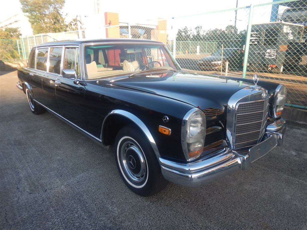Mercedes-Benz 1981 z aukcji japońskiej