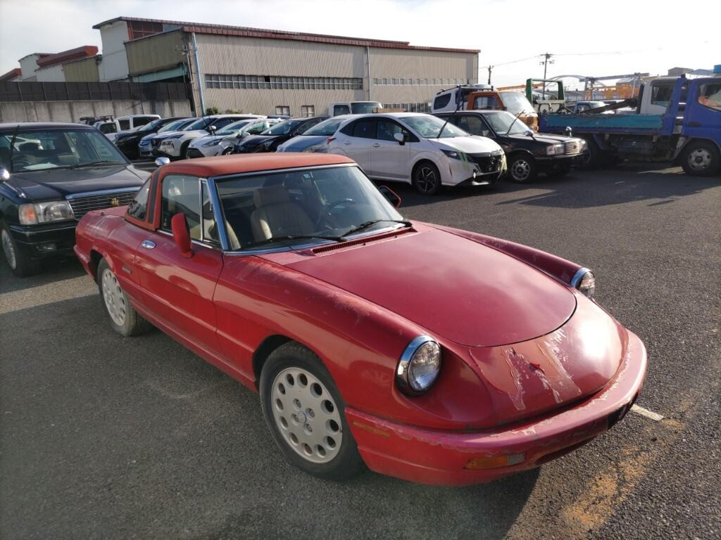 Alfa Romeo Alfa Spider 1991 z aukcji japońskiej
