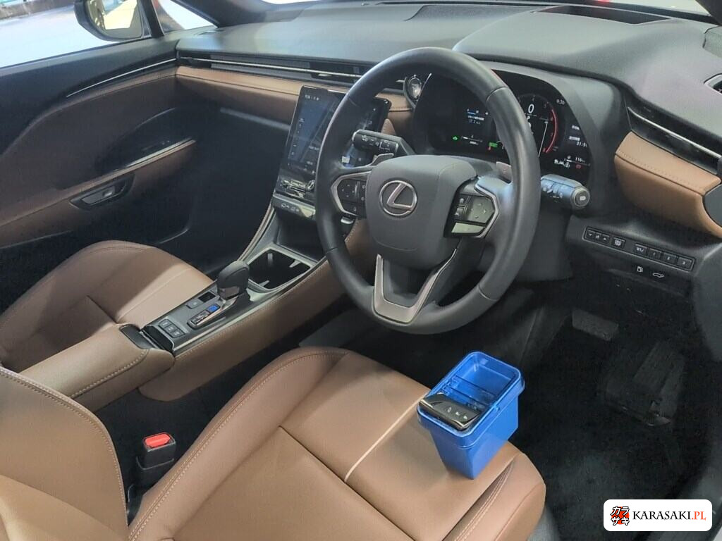 2025 Lexus LBX Relax 5