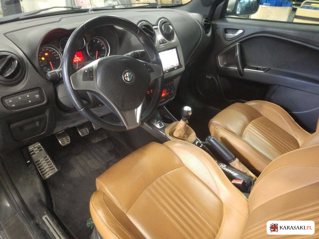 2011 Alfa Romeo Mito 5