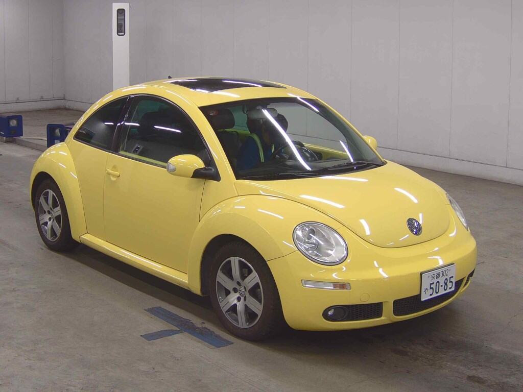Volkswagen New Beetle 2006 z aukcji japońskiej