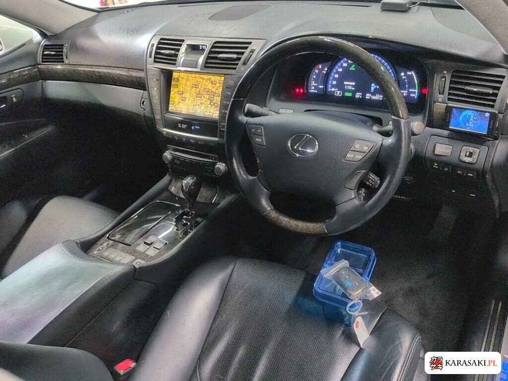 Lexus LS 2010 z aukcji japońskiej