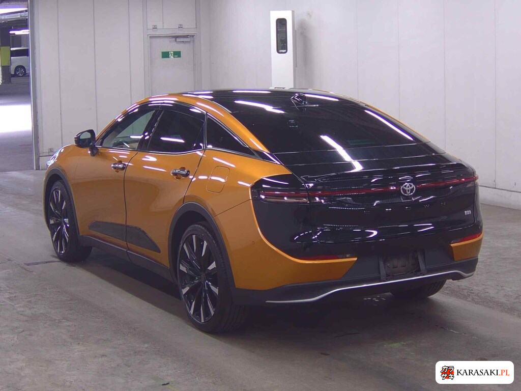 Toyota Crown Crossover 2024 z aukcji japońskiej