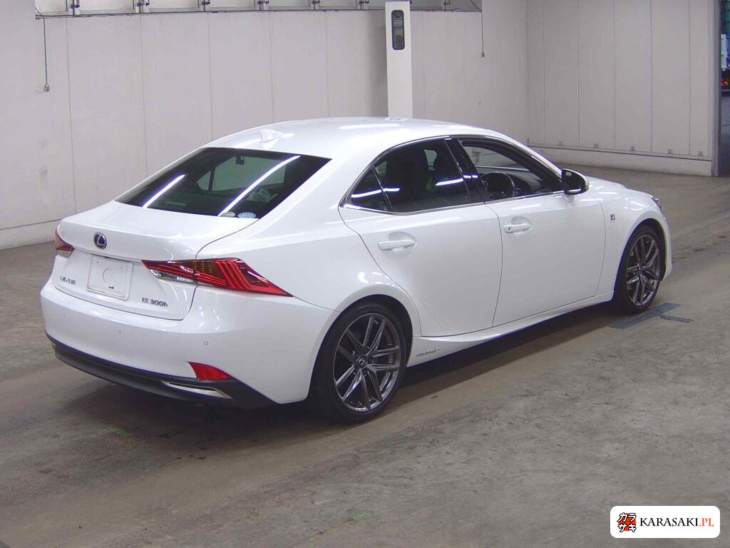 Lexus Is 2019 z aukcji japońskiej