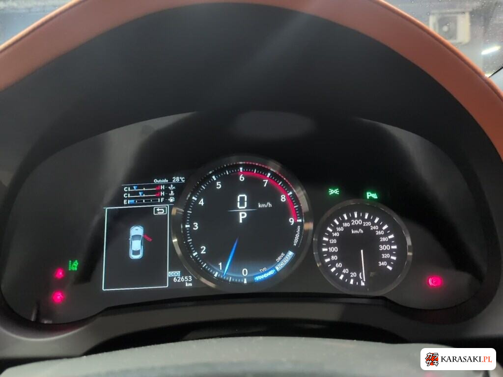 Lexus RC F 2015 z aukcji japońskiej
